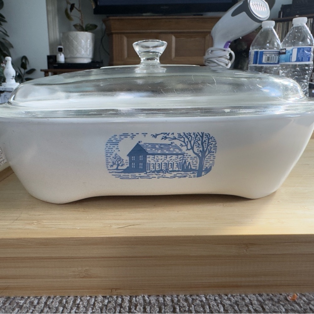 Corning Ware Amana Vintage Browning Skillet Dish Blue Colonial House Casserole